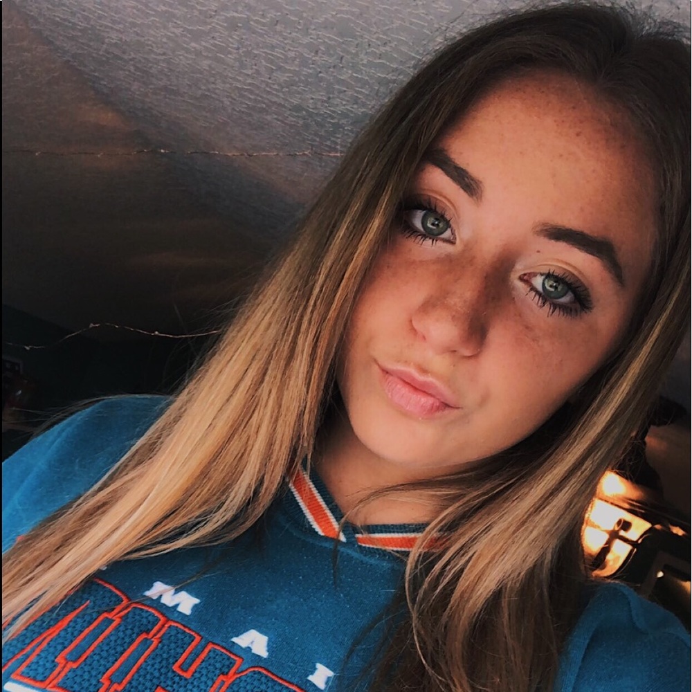 Meet your Posher, Zoey